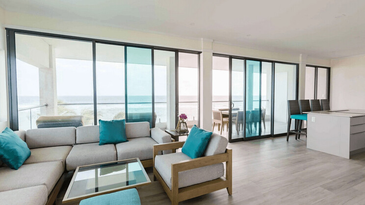 Two-Bedroom Oceanfront Penthouse Suite (13+) 